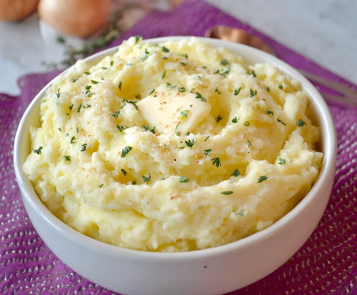 Creamy Garlic Parmesan Mashed Potatoes