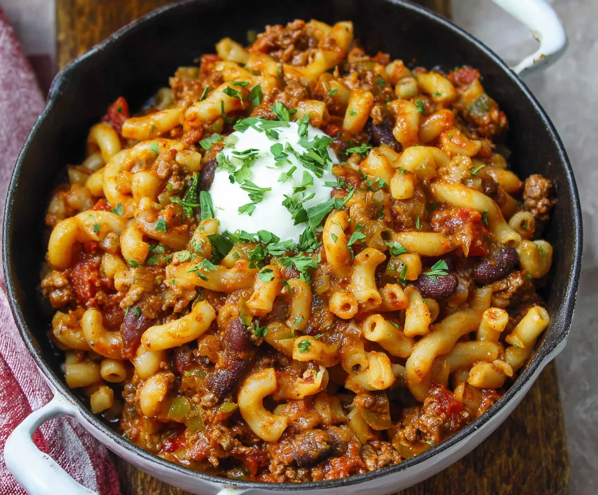Herb-Crusted Chili Mac Recipe