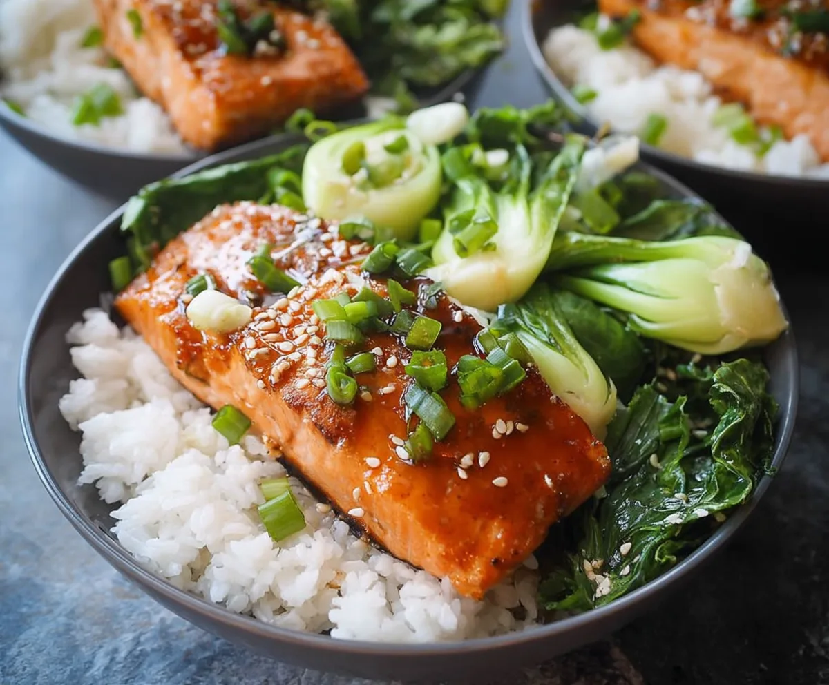 Easy Teriyaki Salmon Rice Bowls