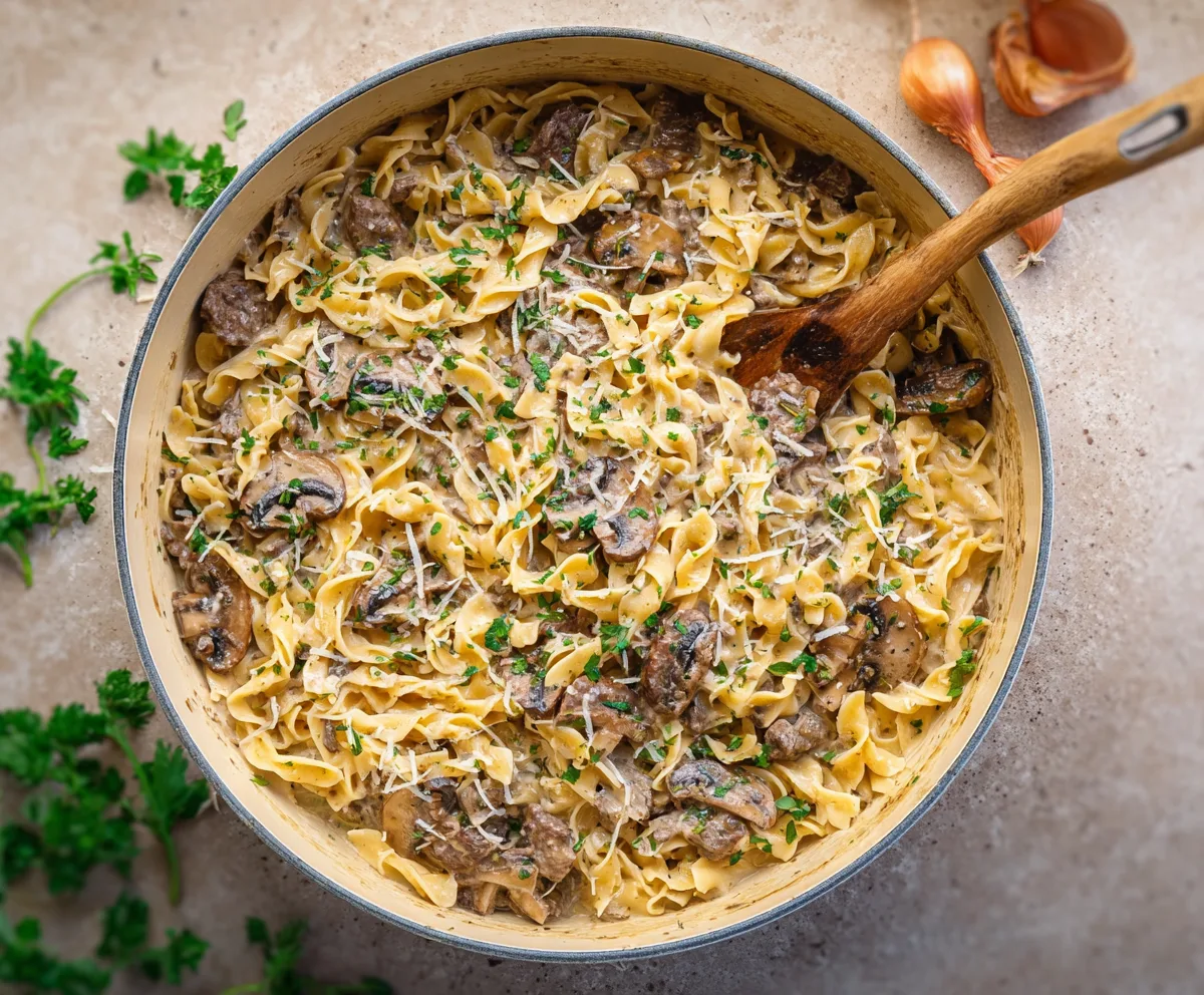 Easy One Pot Beef Stroganoff Pasta